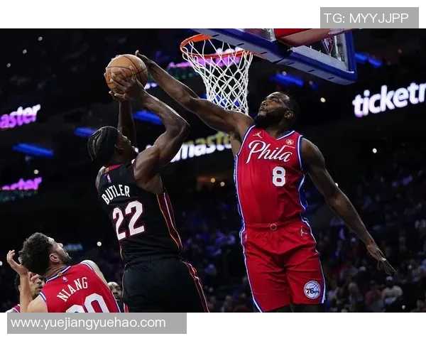 2019年NBA季后赛火箭队与掘金队激烈对决精彩瞬间回顾