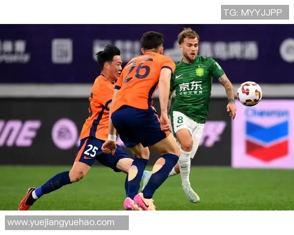 国安与上港激战正酣当前比分揭晓引发球迷热议